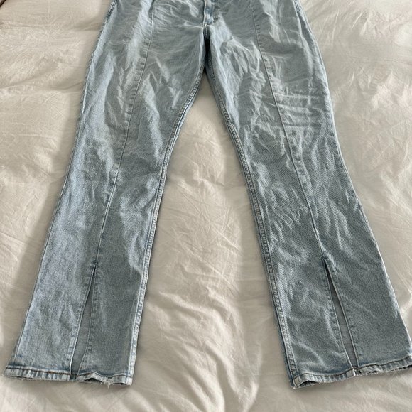 Abercrombie Light Wash Curve Love High Rise Skinny Jeans Size 33/16 - Picture 3 of 4